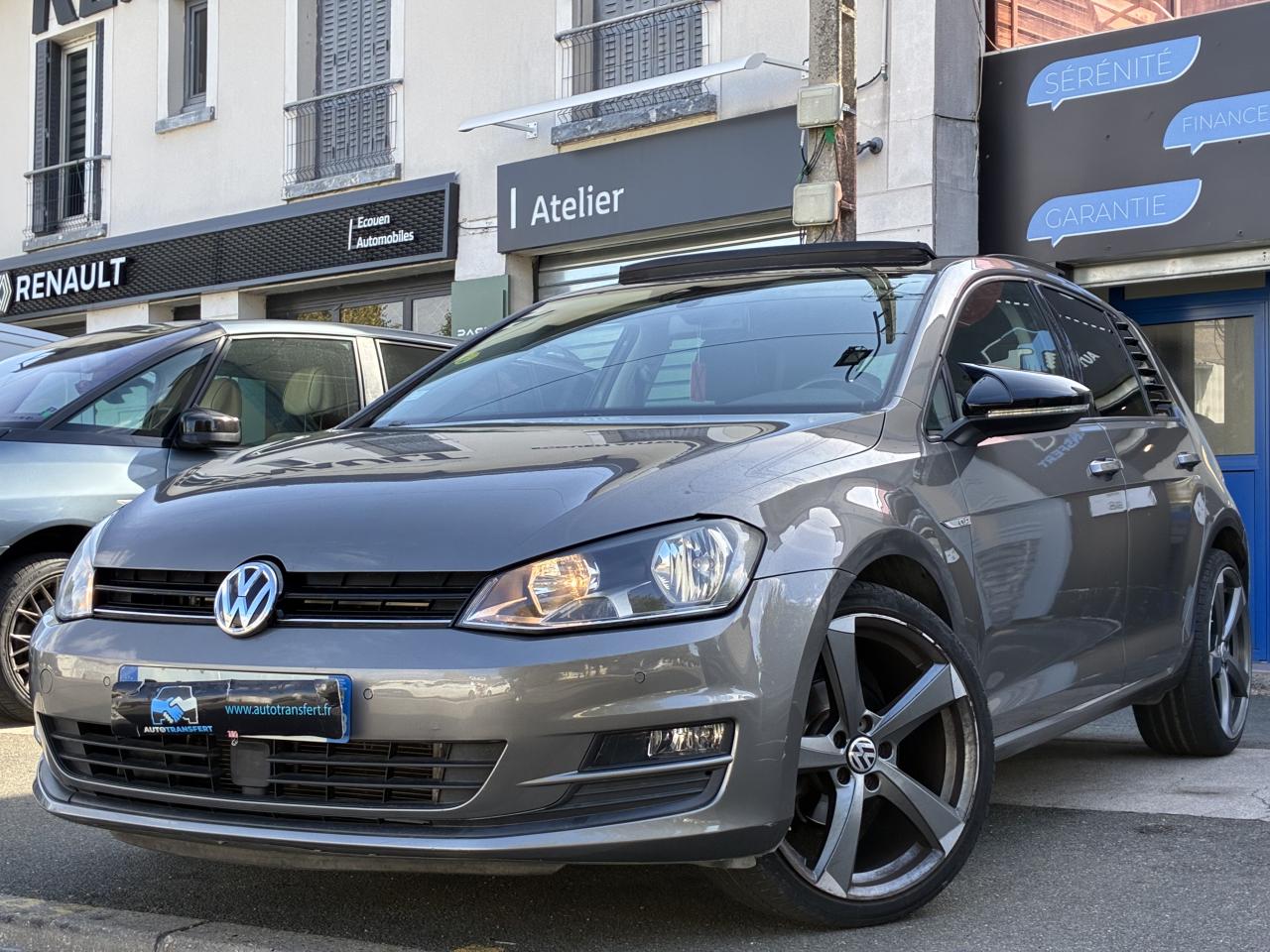 VOLKSWAGEN GOLF