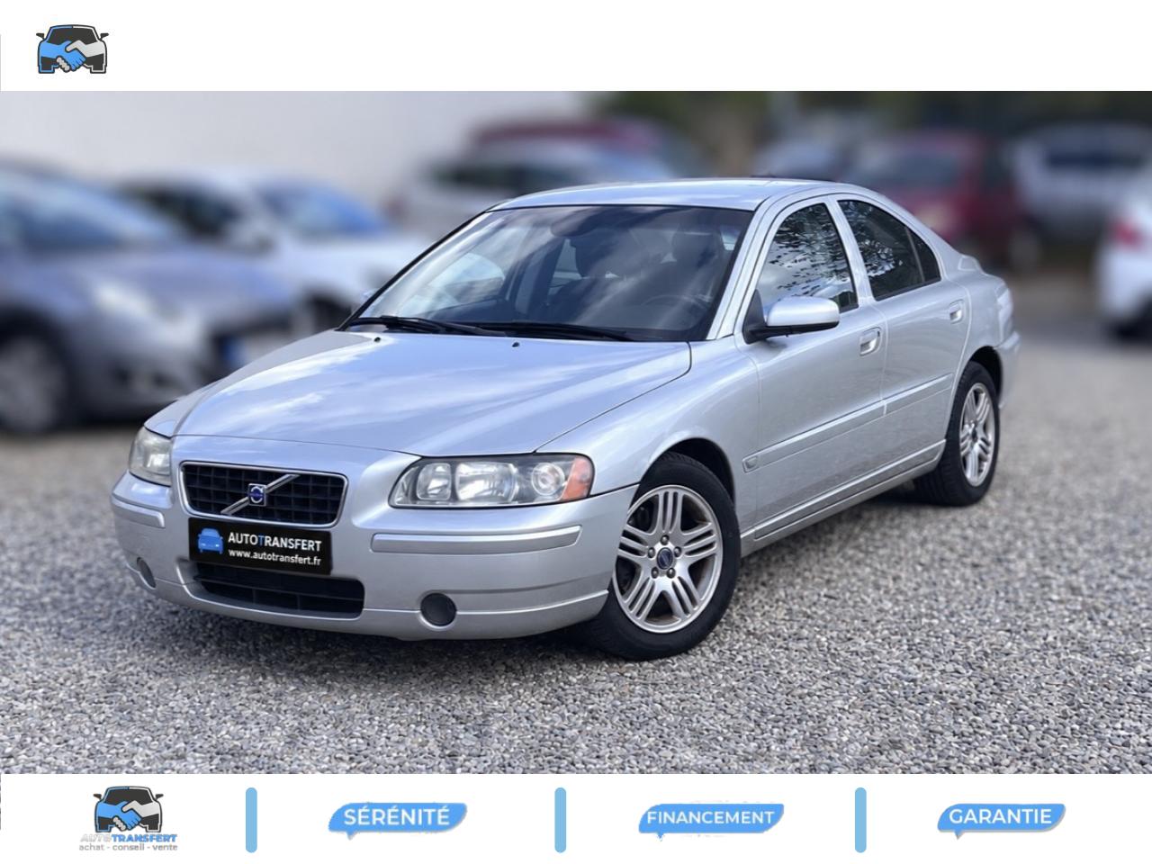 VOLVO S60 2.4D - 163 - BVA Geartronic - Summum DISTRIBUTION NEUVE