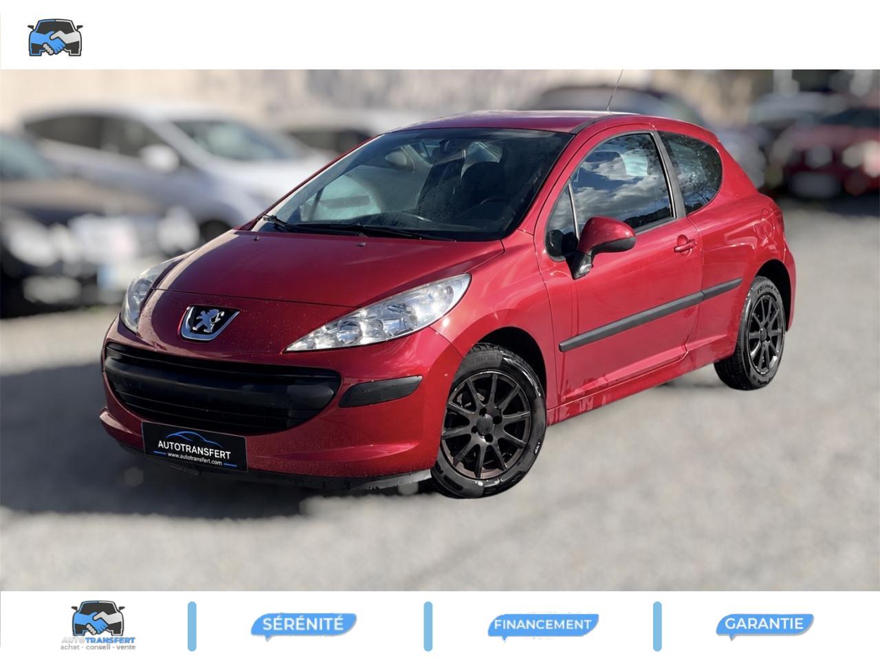 PEUGEOT 207 1.4i  BERLINE Trendy DISTRIBUTION OK