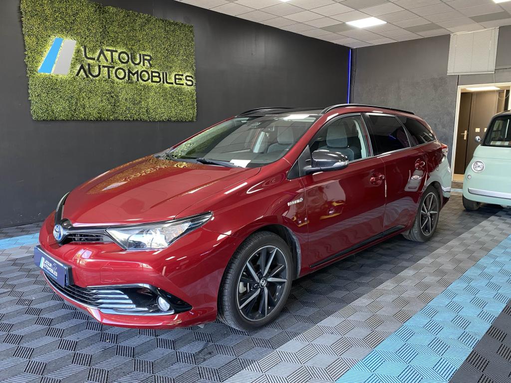 TOYOTA AURIS