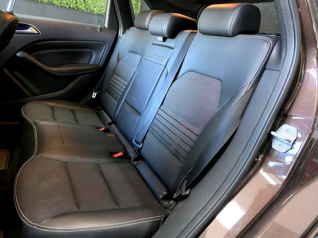 Thumbnail 12
