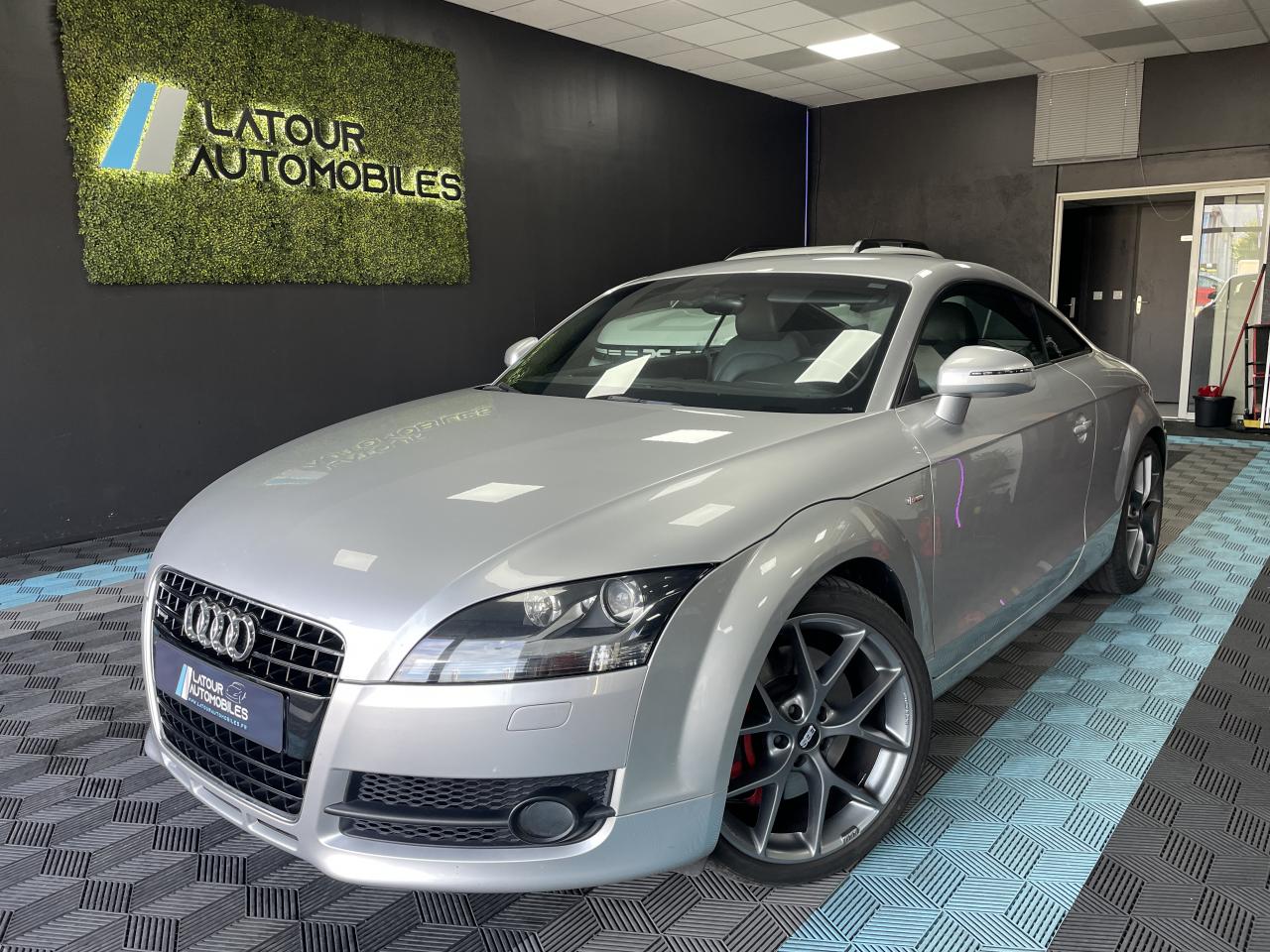 AUDI TT