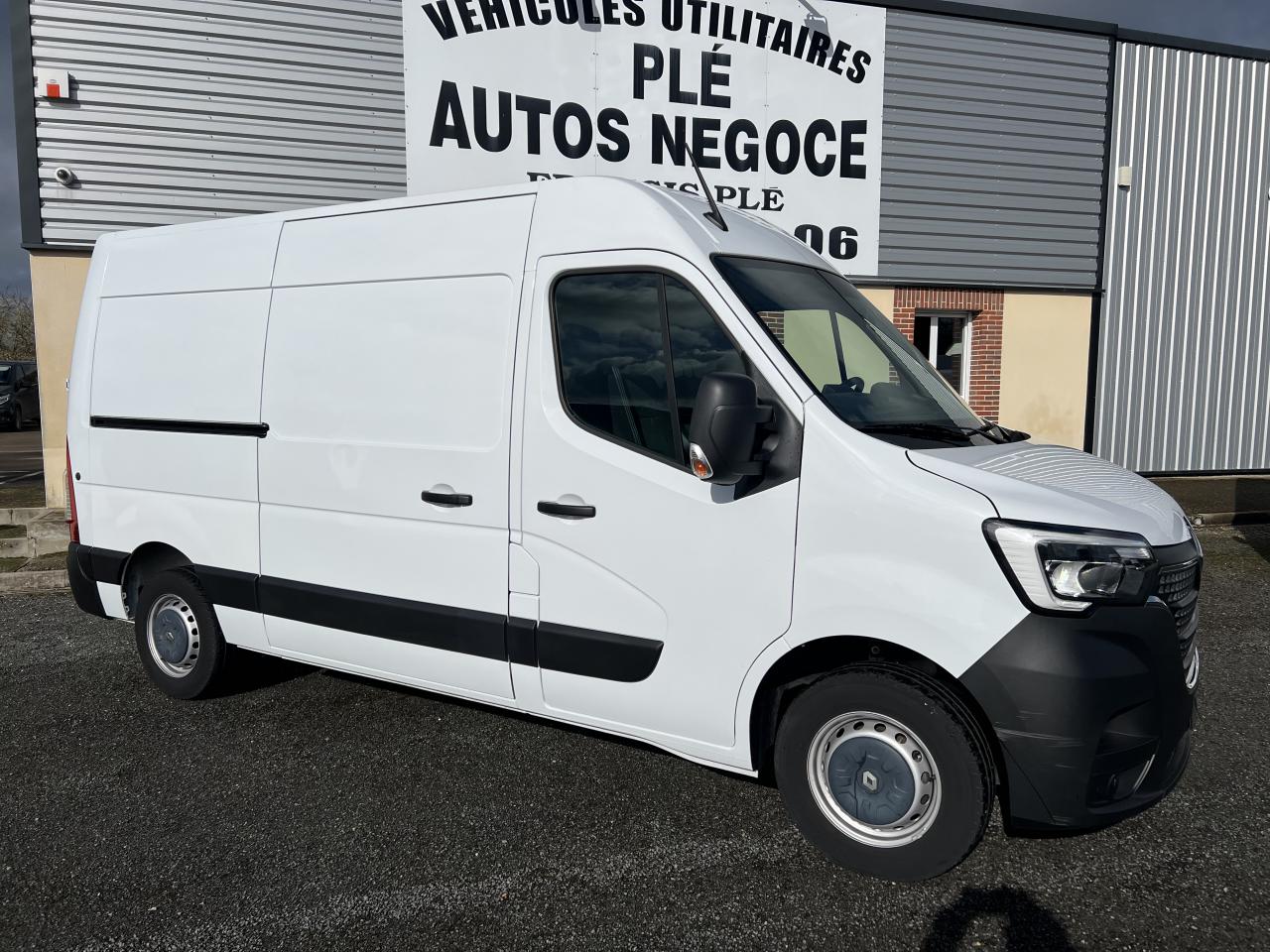 RENAULT MASTER