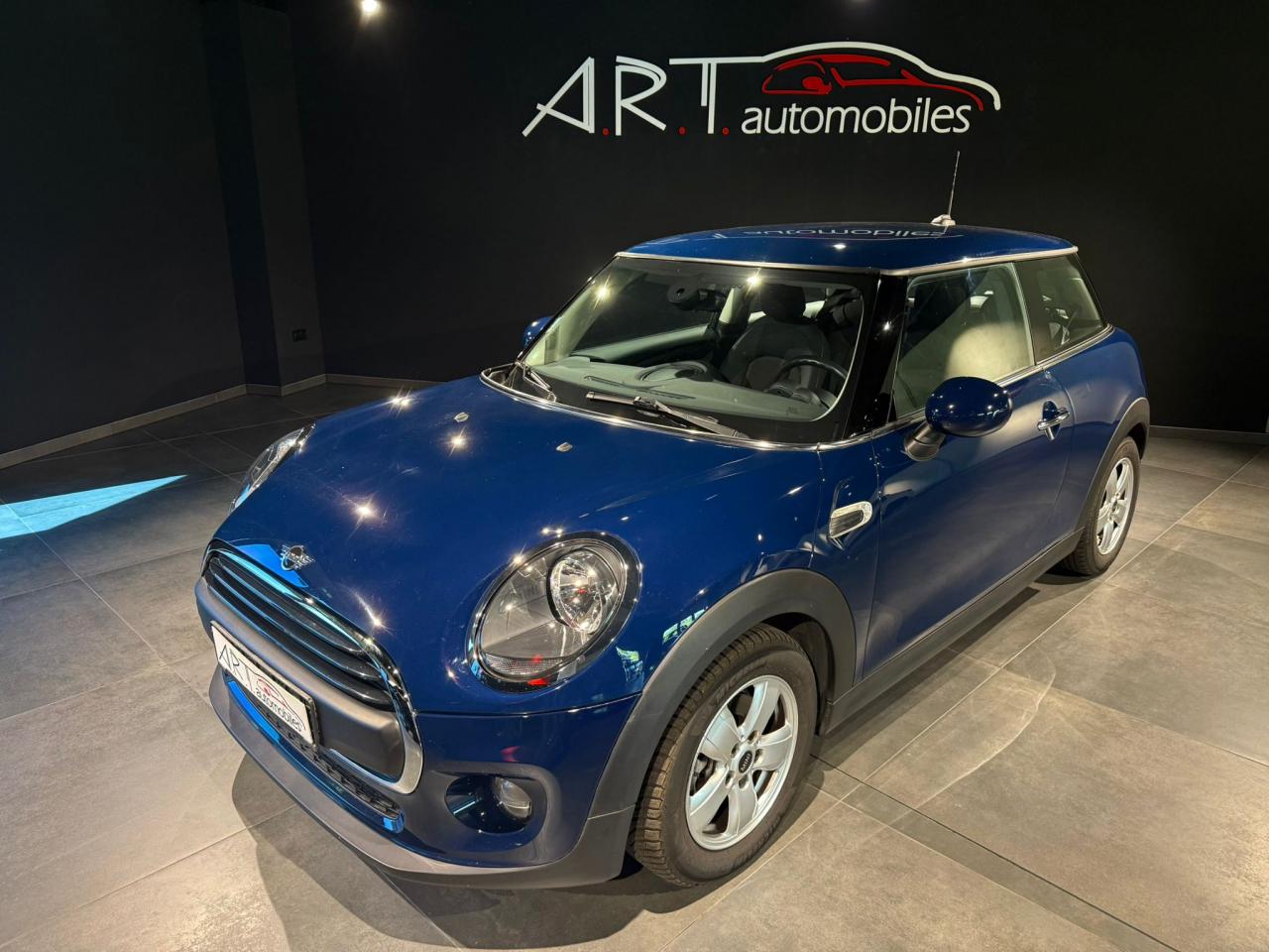 MINI ONE 102 3P