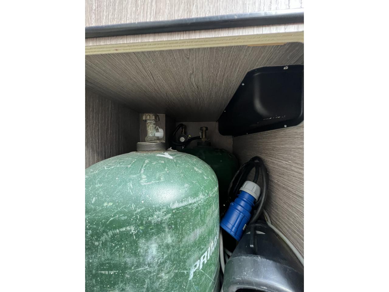 Thumbnail 28