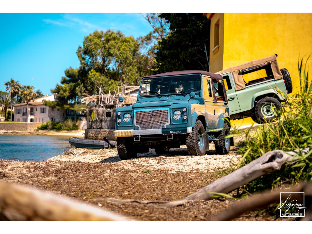 LAND ROVER DEFENDER 90 2.5 Td5  90 Soft Top - 1er Main et seulement 75 000km !