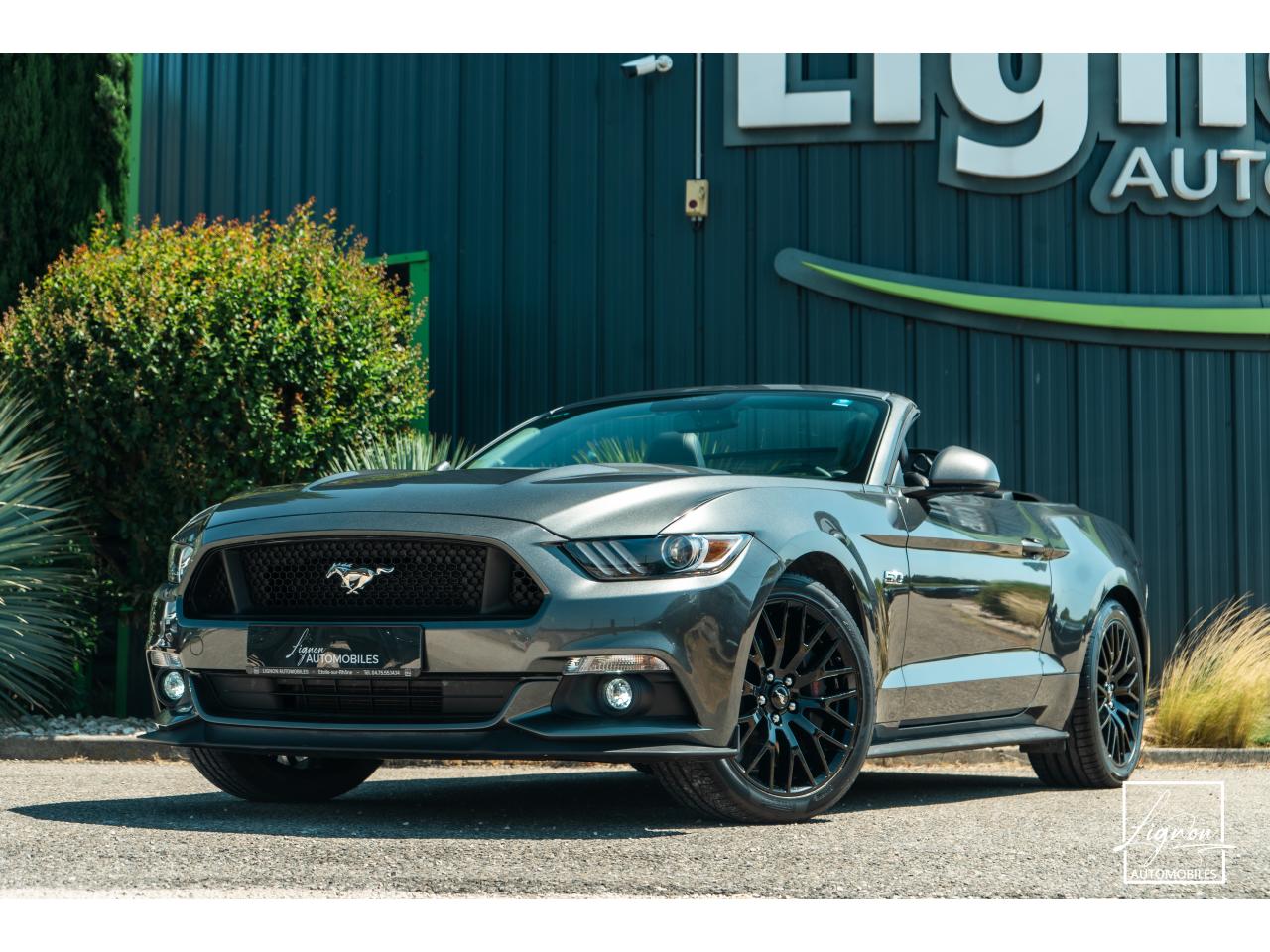 FORD MUSTANG