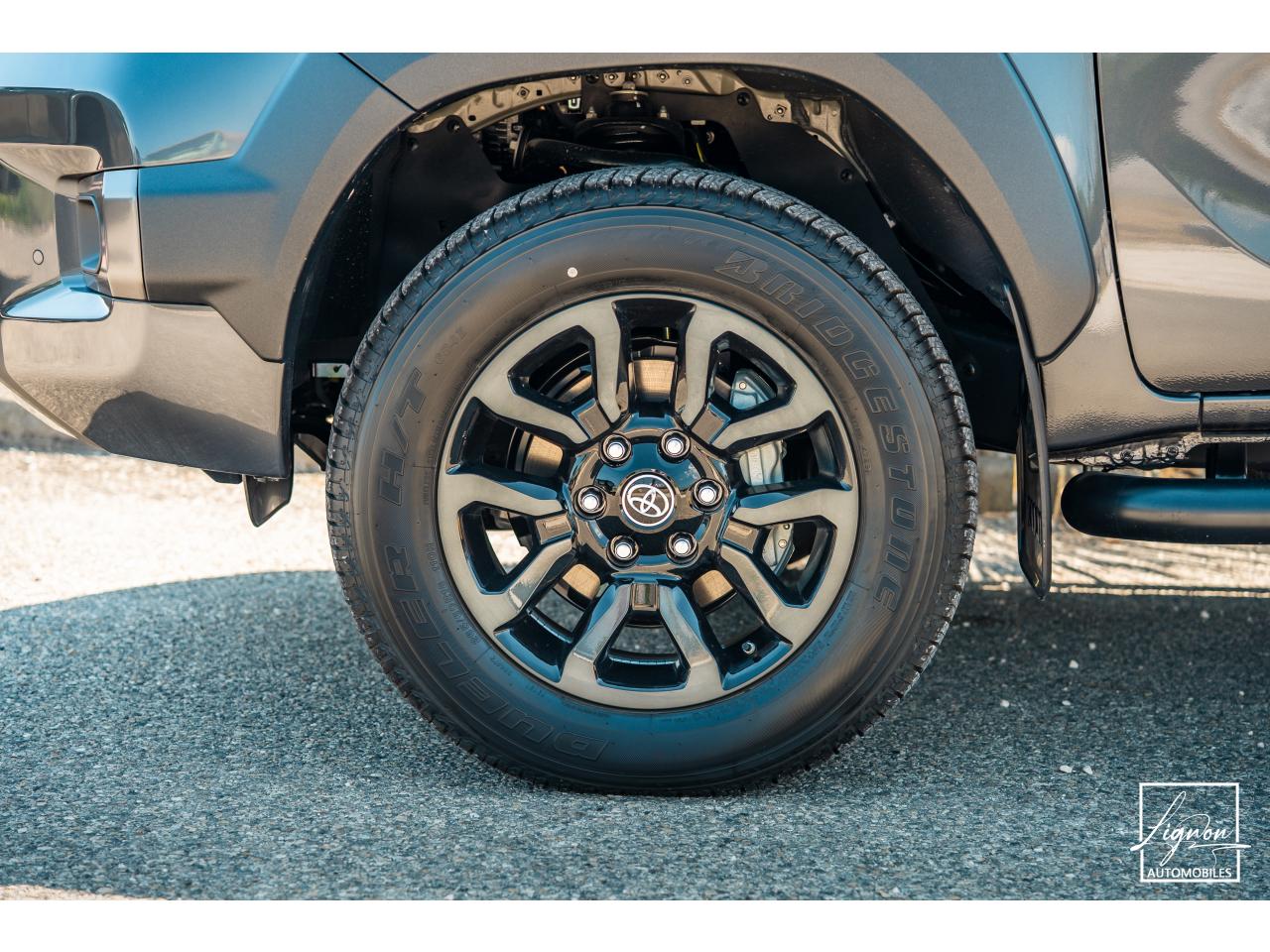 Thumbnail 25