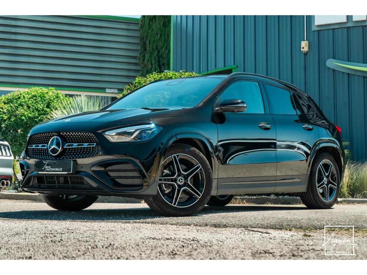 MERCEDES GLA