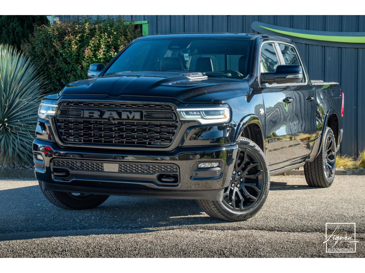 DODGE RAM 1500 CREW LIMITED NIGHT EDITION RAMBOX HAYON MULTI 5.7 V8 400 CH eTORQUE