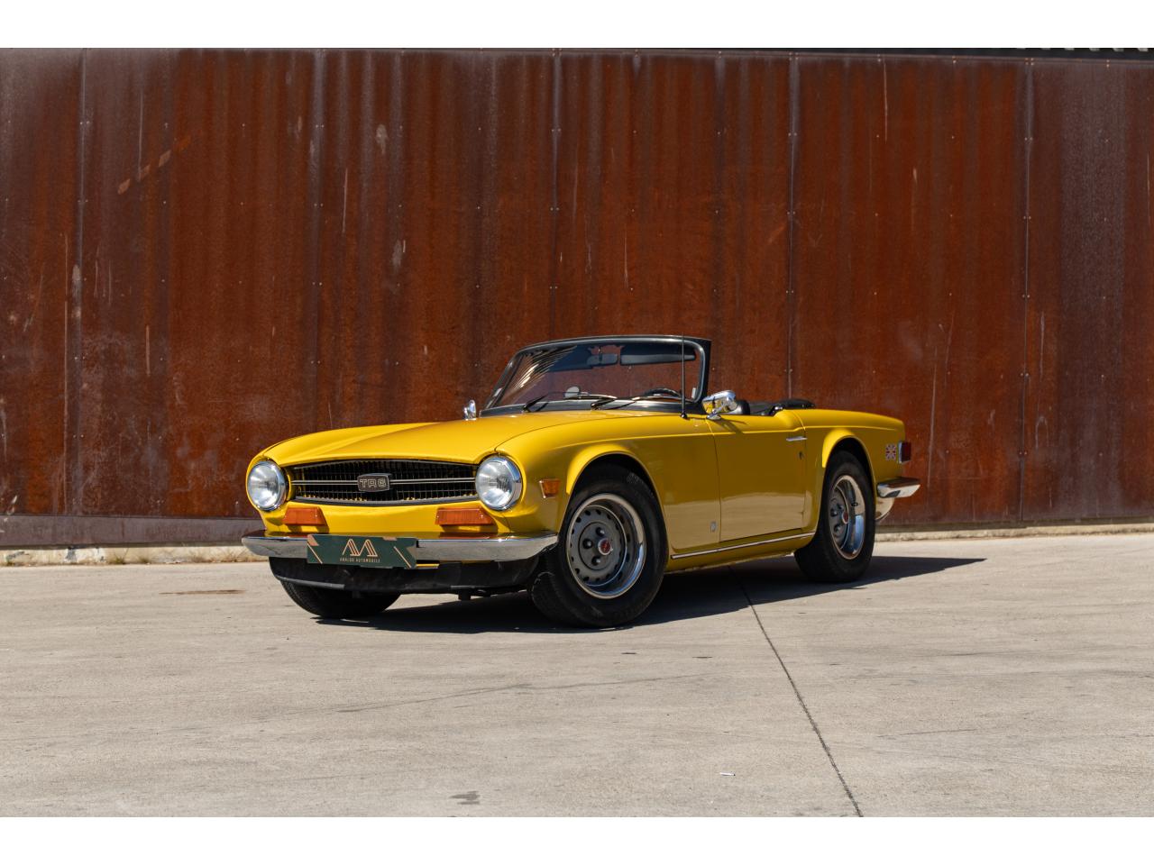 TRIUMPH TR6 CARBU