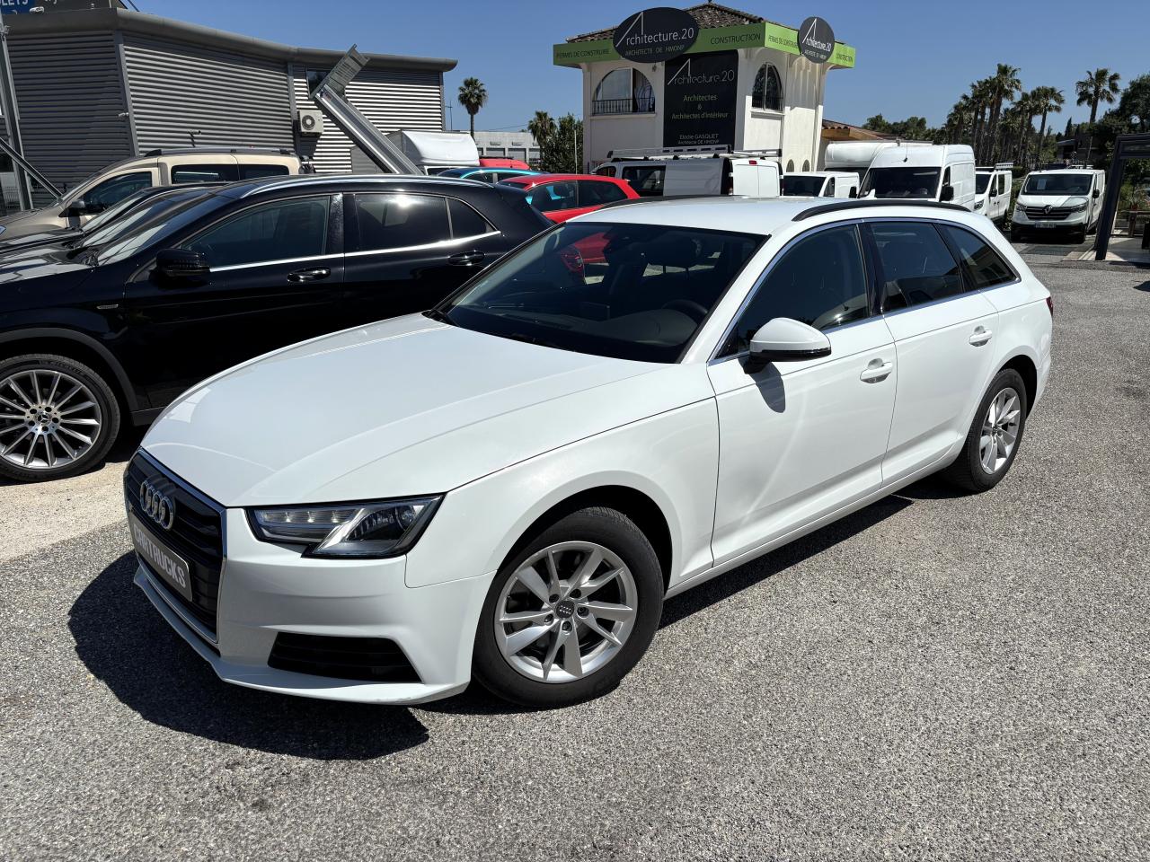 AUDI A4