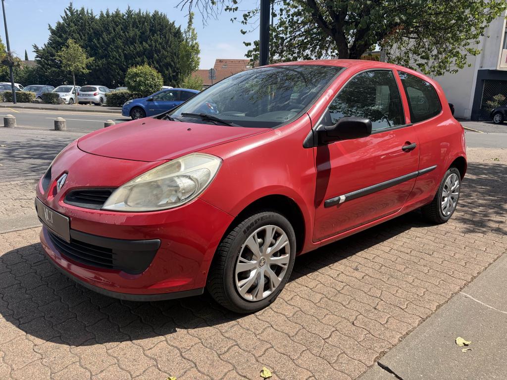 RENAULT CLIO