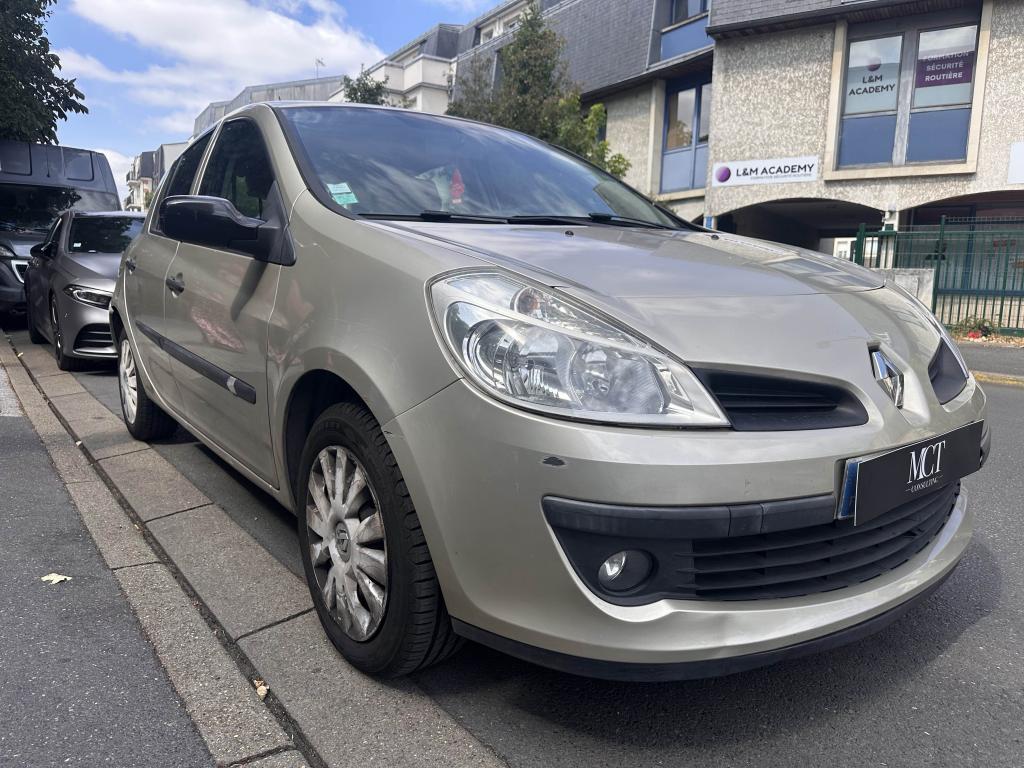RENAULT CLIO