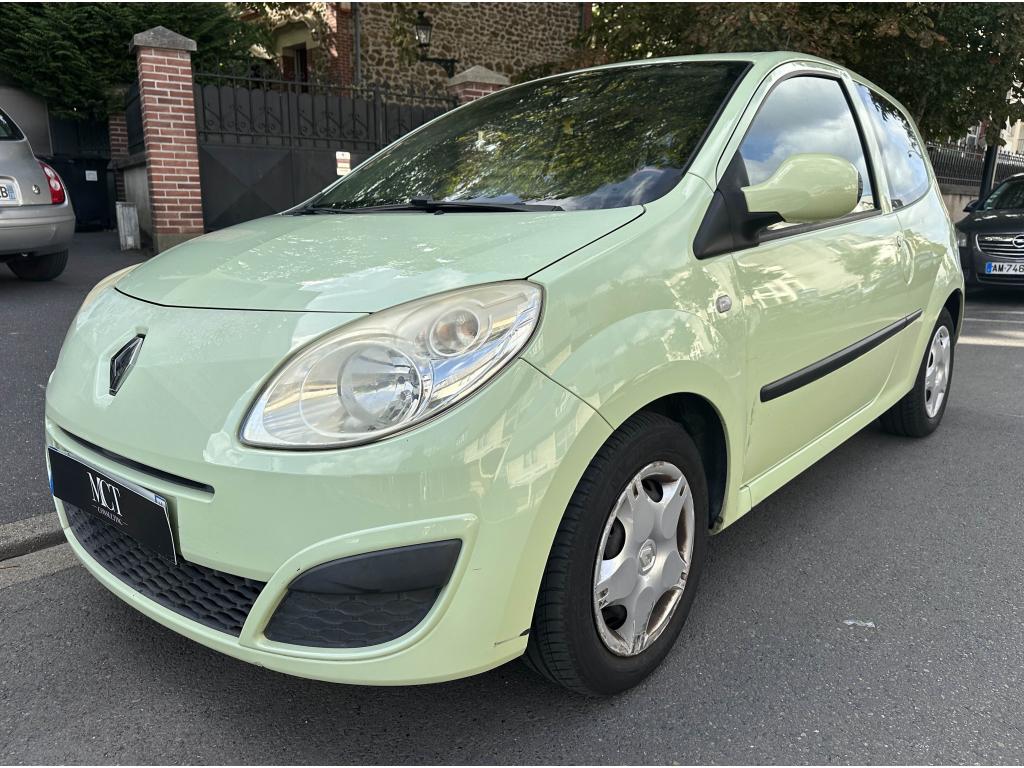RENAULT TWINGO