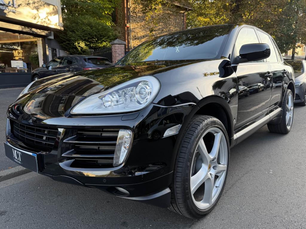 PORSCHE CAYENNE