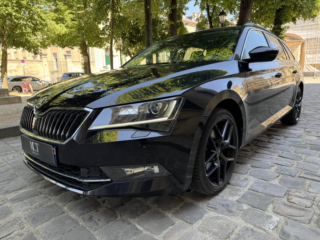 SKODA SUPERB Combi 1.4 16V TSI ACT - 150 - BV DSG III COMBI BREAK Ambition/ CarPlay / Siège Chauffant