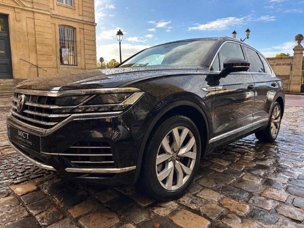 VOLKSWAGEN TOUAREG 3.0 V6 TDI - 286 - BV Tiptronic  2018 R-line 4Motion - Première Main - Volant chauffant - Si