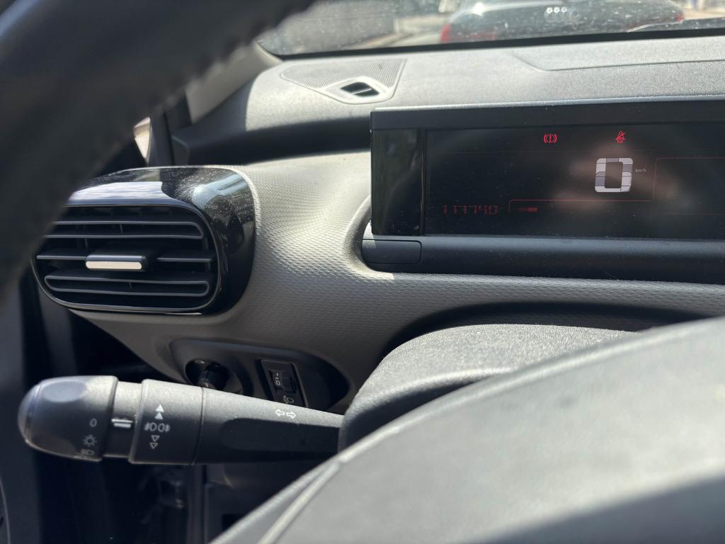 Thumbnail 16