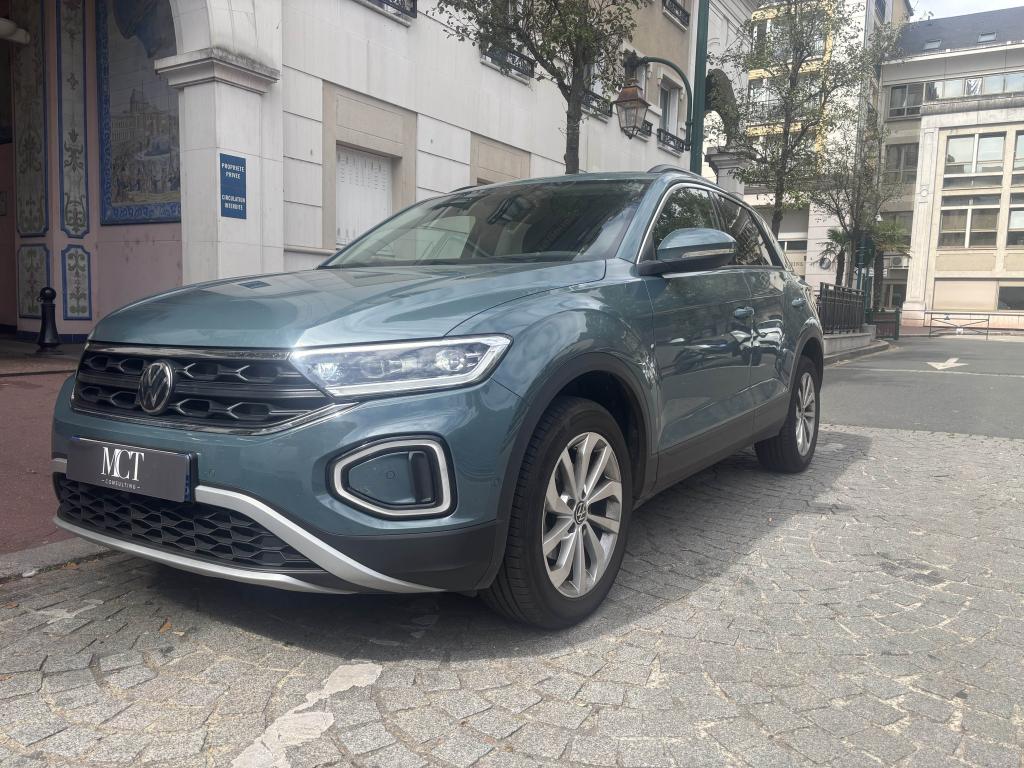 VOLKSWAGEN T-ROC