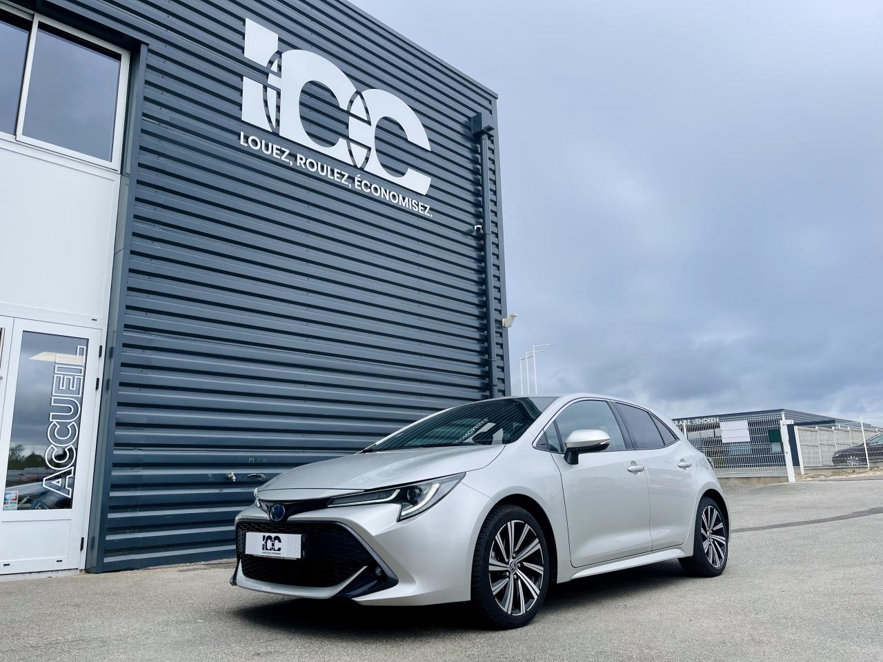 TOYOTA COROLLA Hybride 122h - BV CVT 2022  2019 BERLINE Design PHASE 1