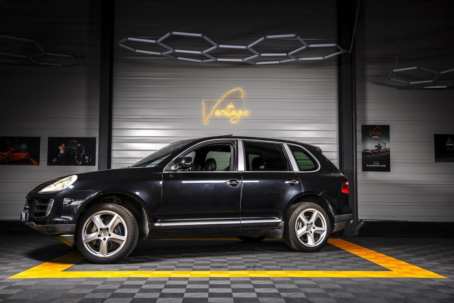 PORSCHE CAYENNE