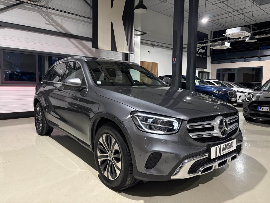 MERCEDES GLC