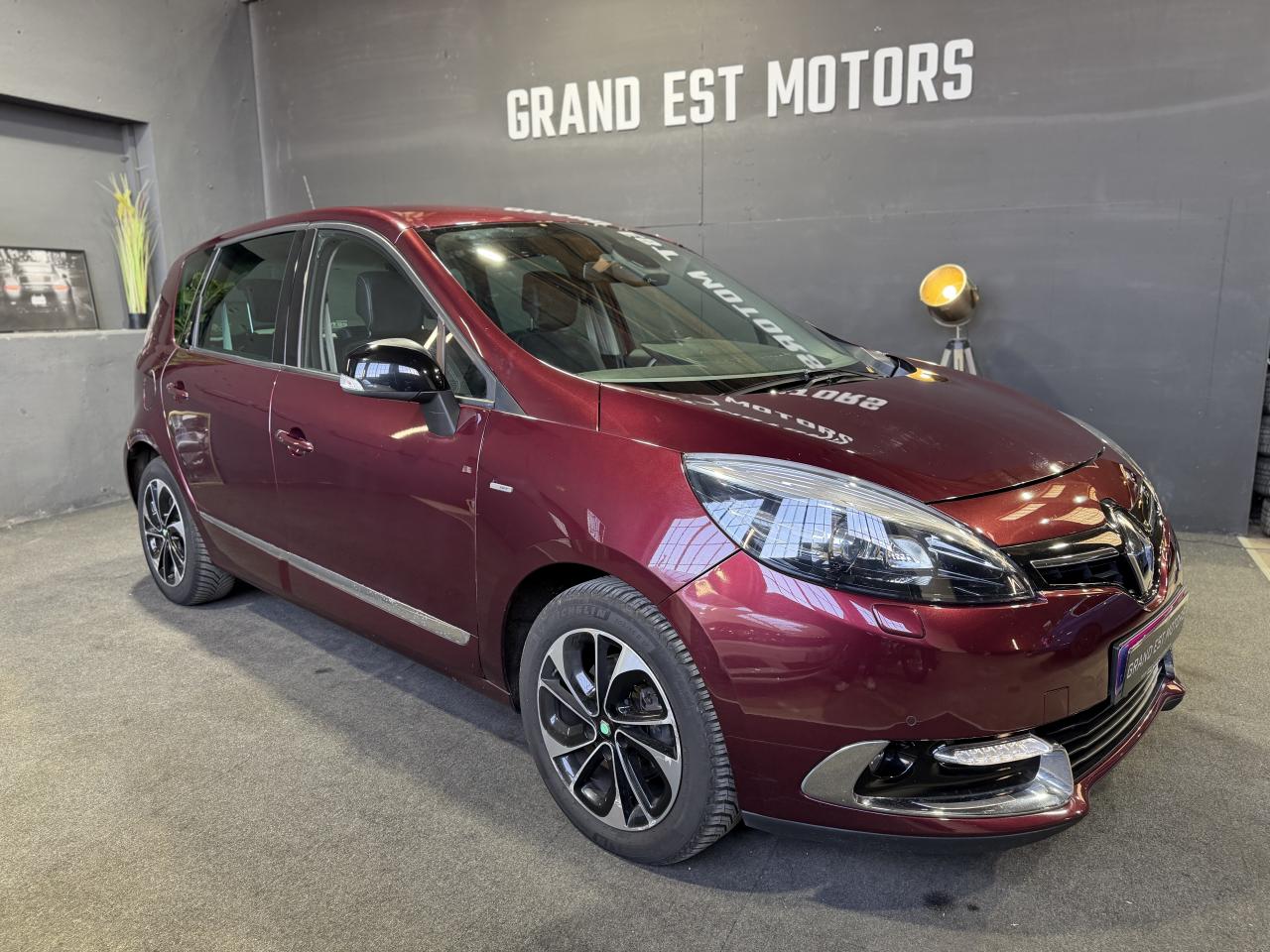 RENAULT SCENIC