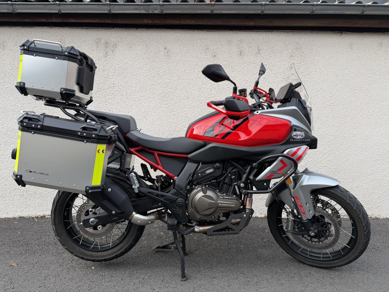 QJ MOTOR SRT 600 SX TOURING