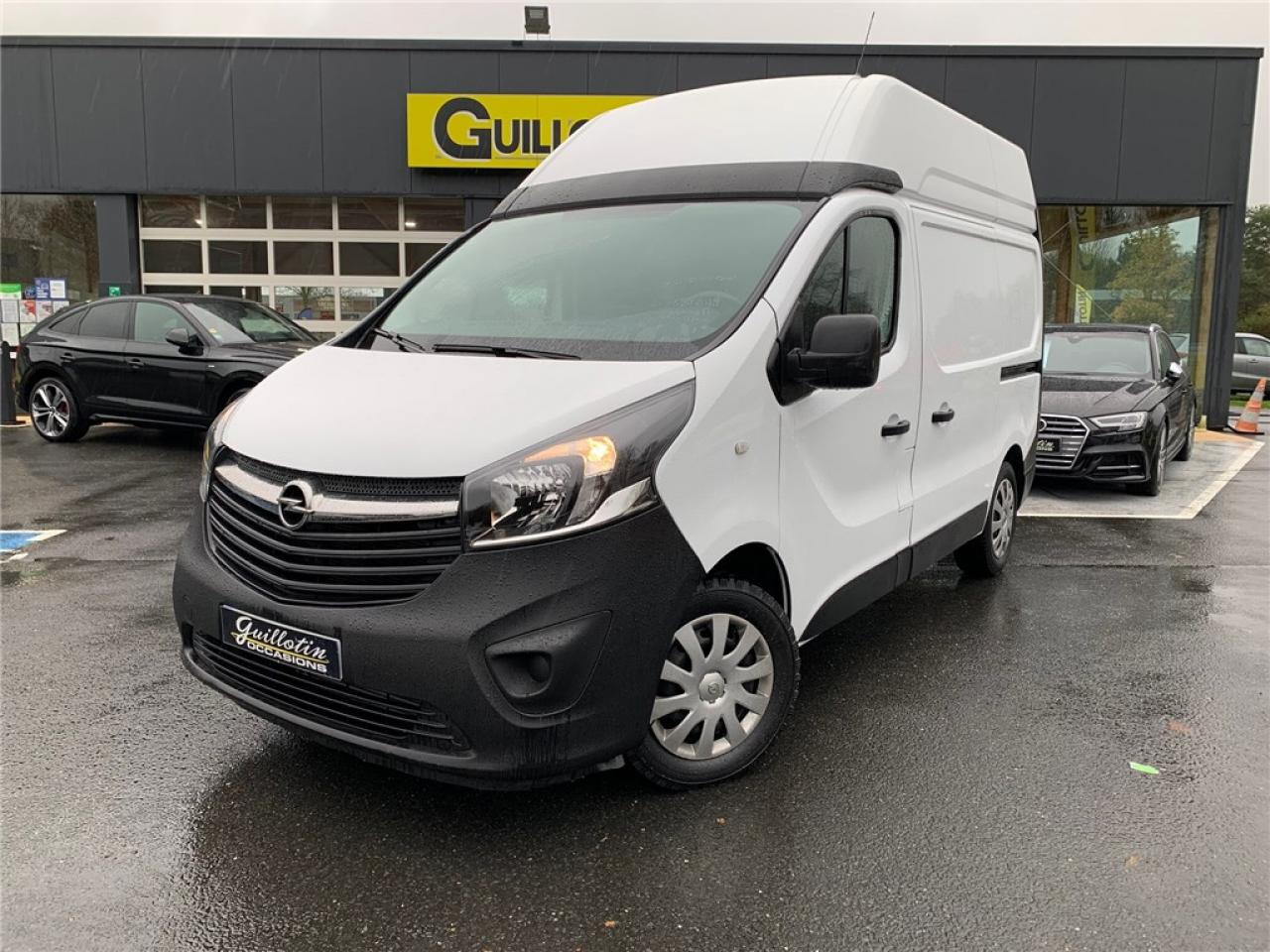 OPEL VIVARO