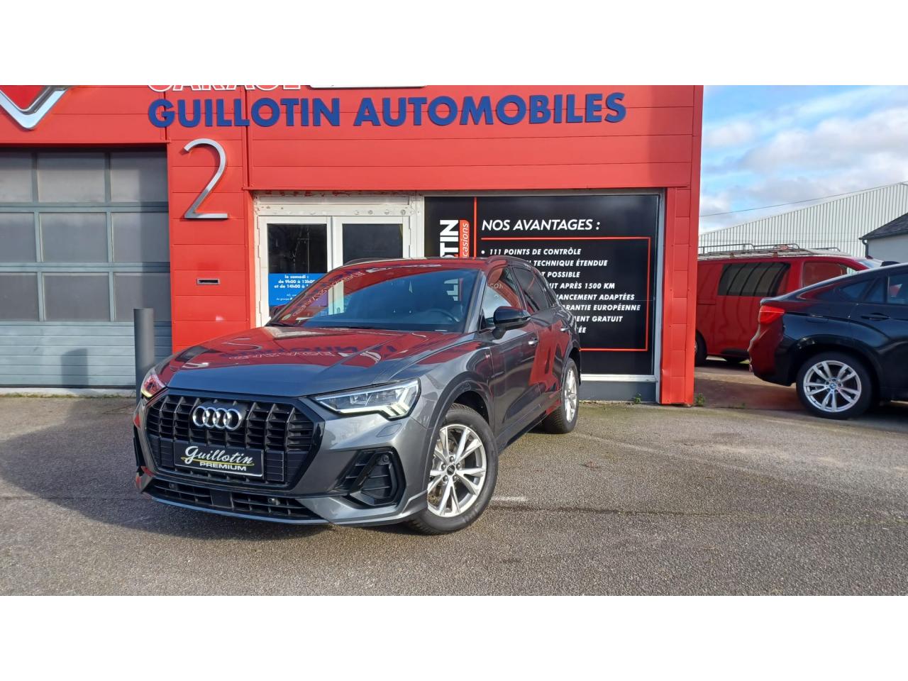 AUDI Q3