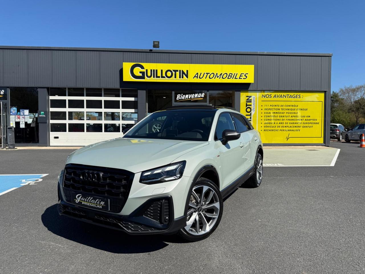 AUDI Q2