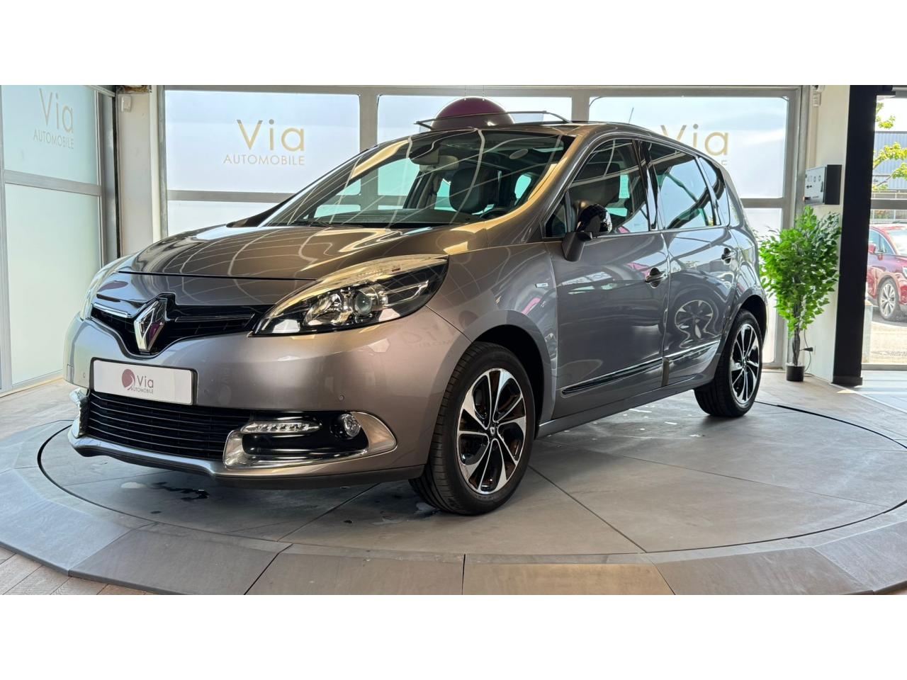 RENAULT SCENIC