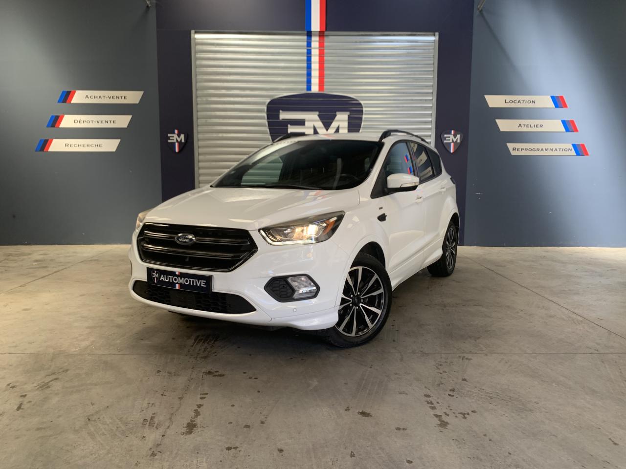 FORD KUGA ST-LINE 1.5 TDCi 120CH BVA Powershif 4x2 - Caméra - Carplay - Attelage