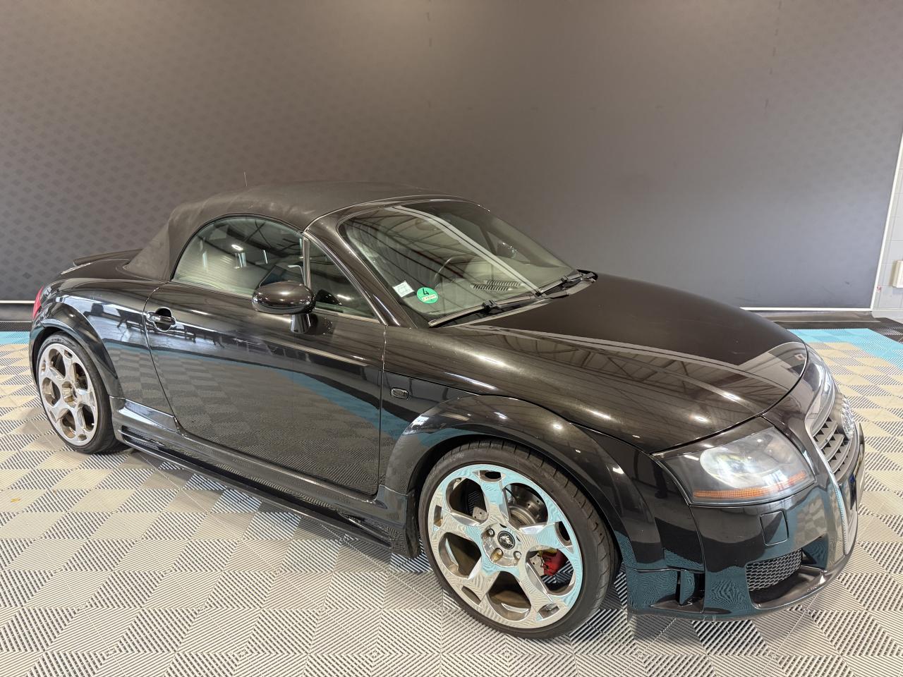 AUDI TT