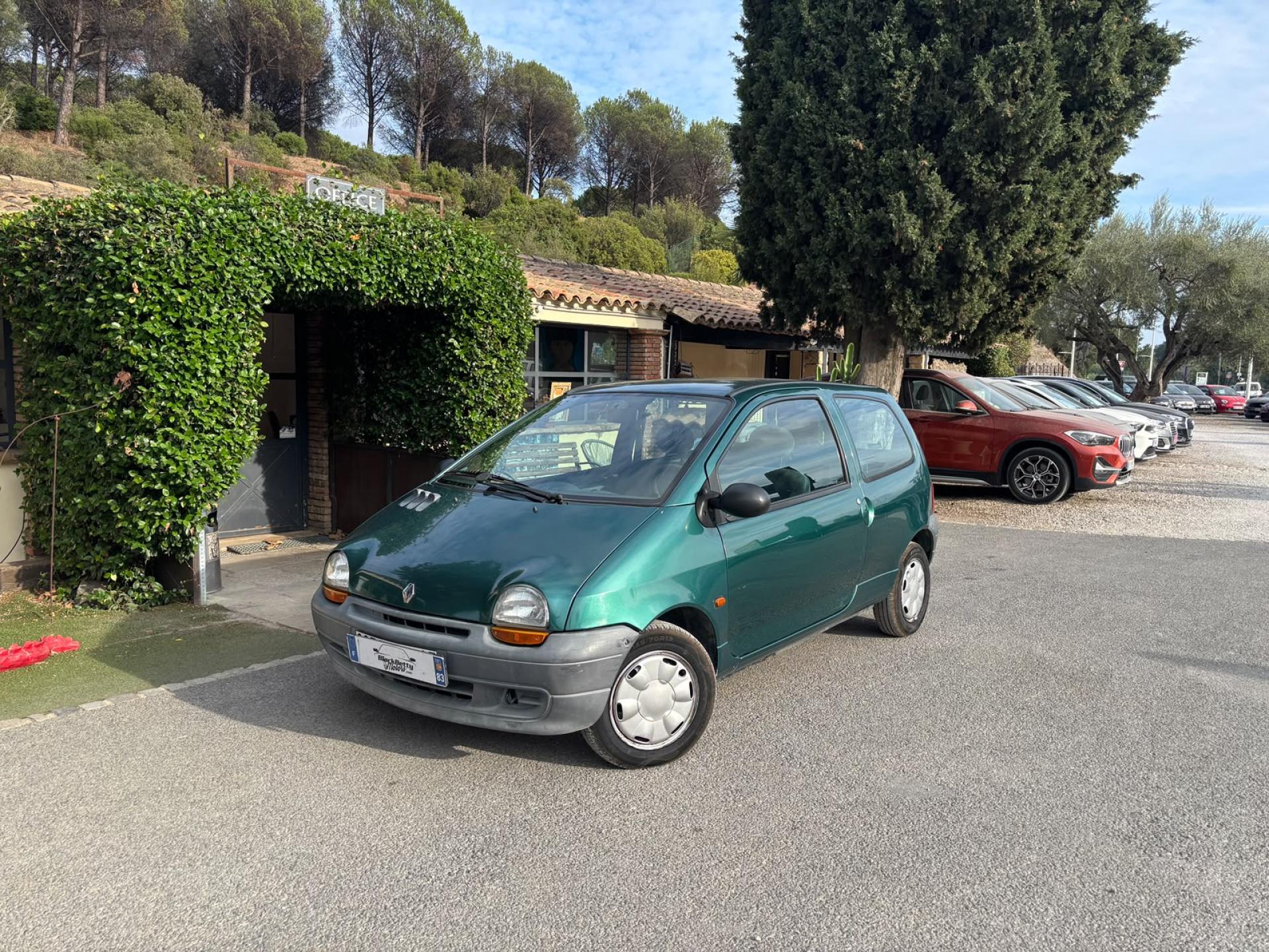 RENAULT TWINGO