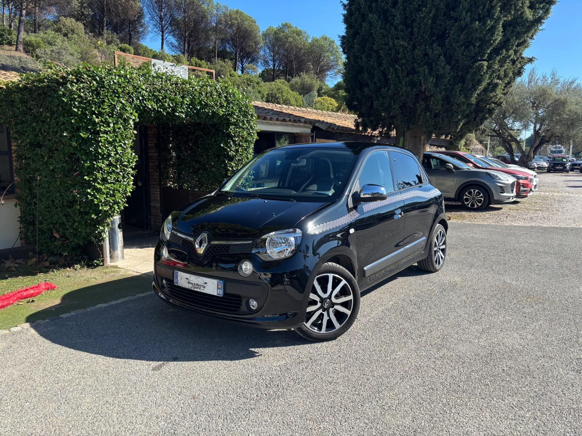 RENAULT TWINGO