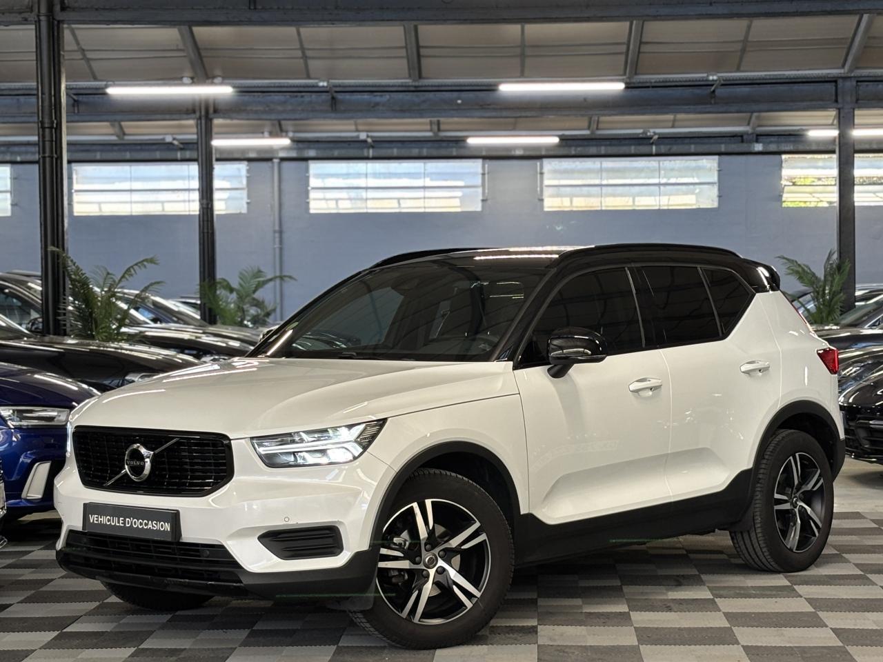 VOLVO XC40 D3 AdBlue - 150  R-Design PHASE 1