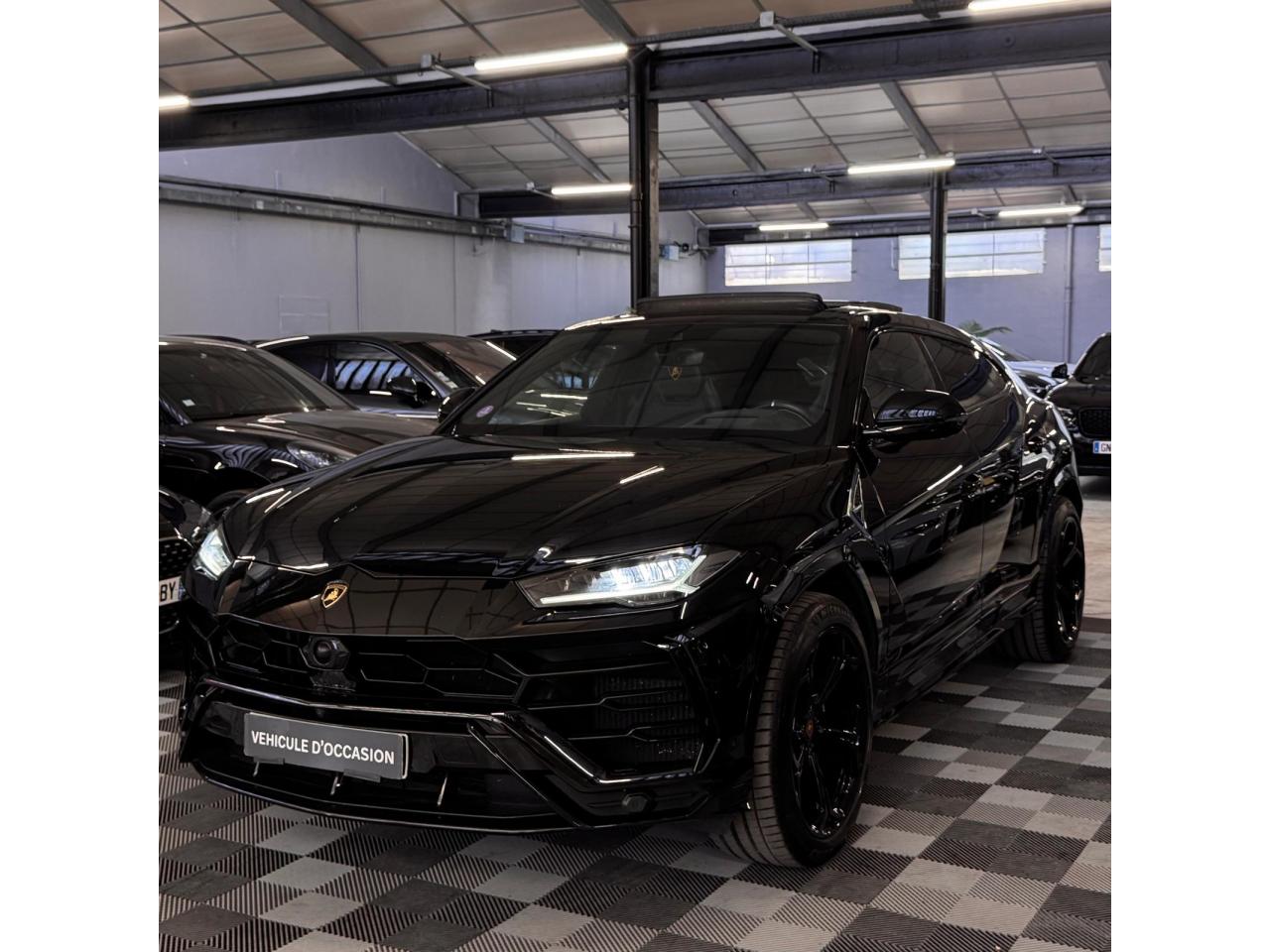 LAMBORGHINI URUS 4.0i V8 Biturbo - BVA  .