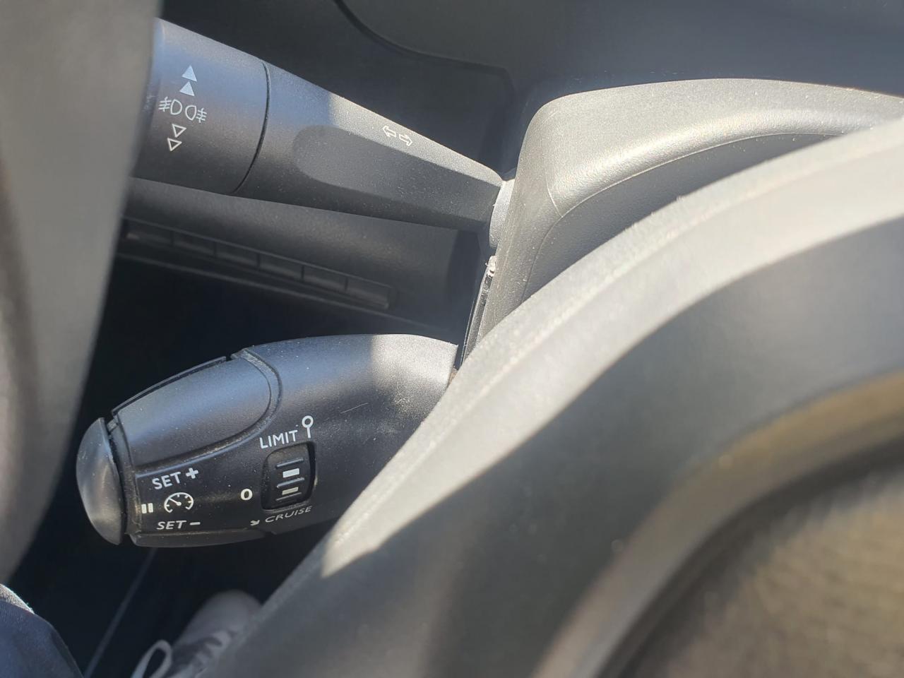 PEUGEOT PARTNER Standard 650KG 1.5 BlueHDi S&S - 100  3 PL  PHASE 1