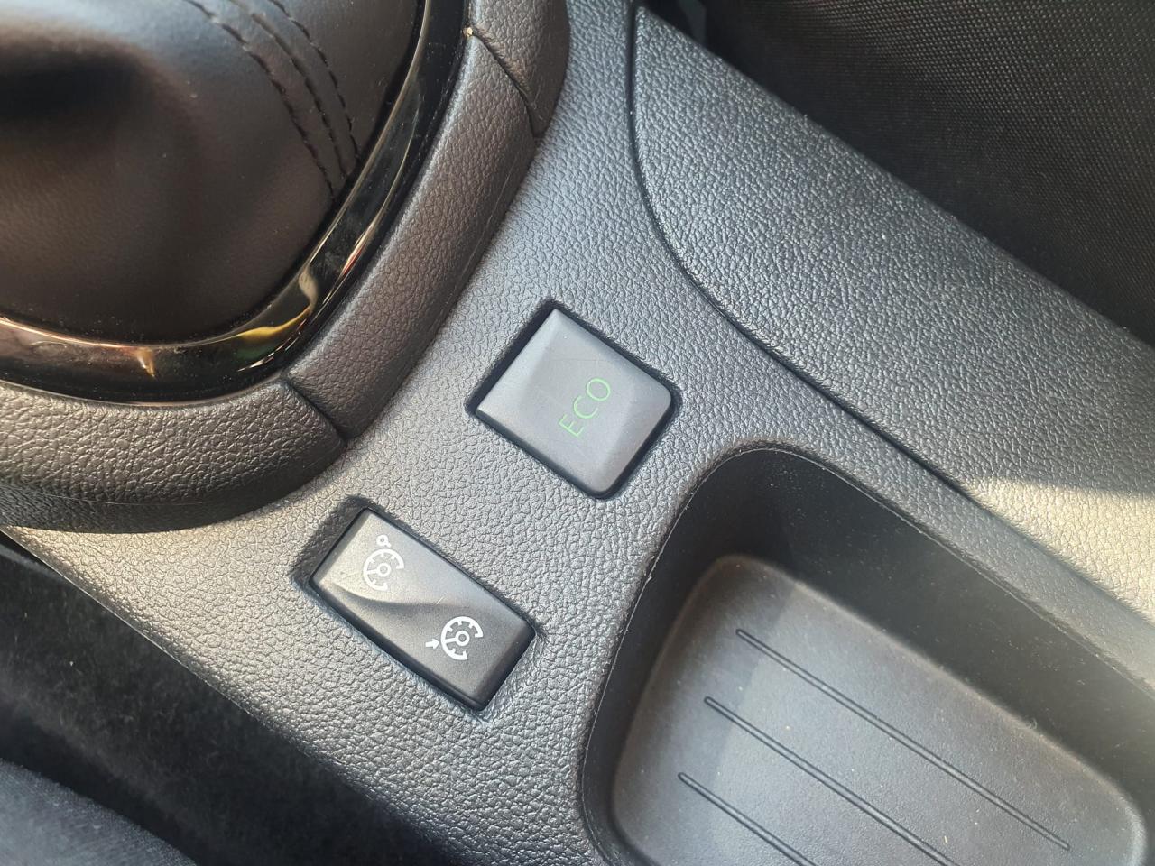 RENAULT CLIO 1.2 Energy TCe - 120  Intens