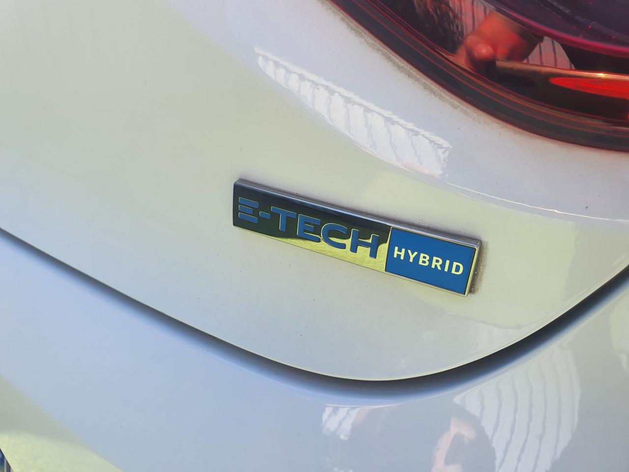 RENAULT CLIO 1.6 E-Tech Hybride - 140 - BVA multi-modes - V Business