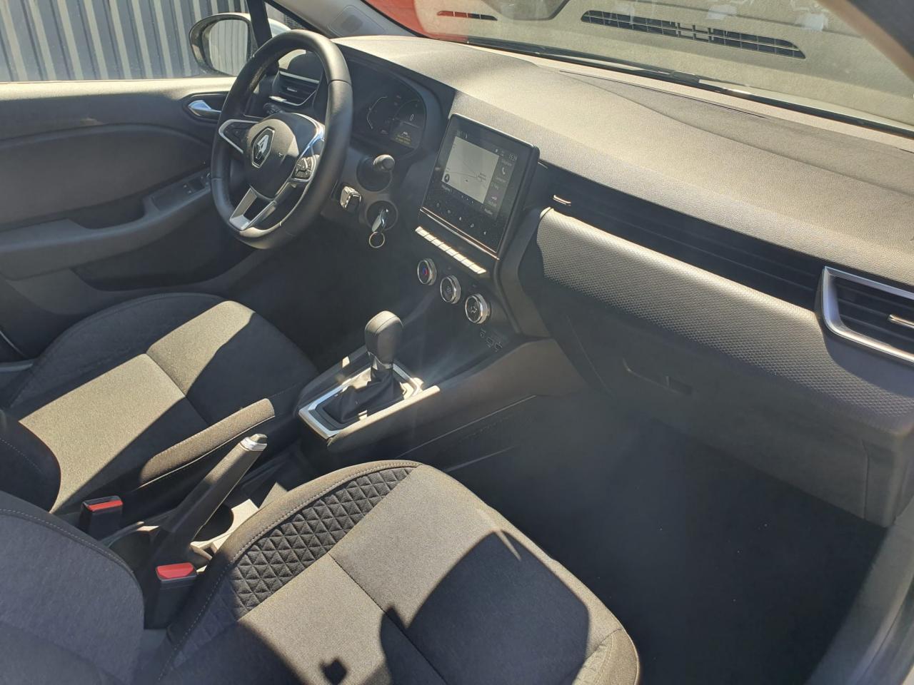 RENAULT CLIO 1.6 E-Tech Hybride - 140 - BVA multi-modes - V Business