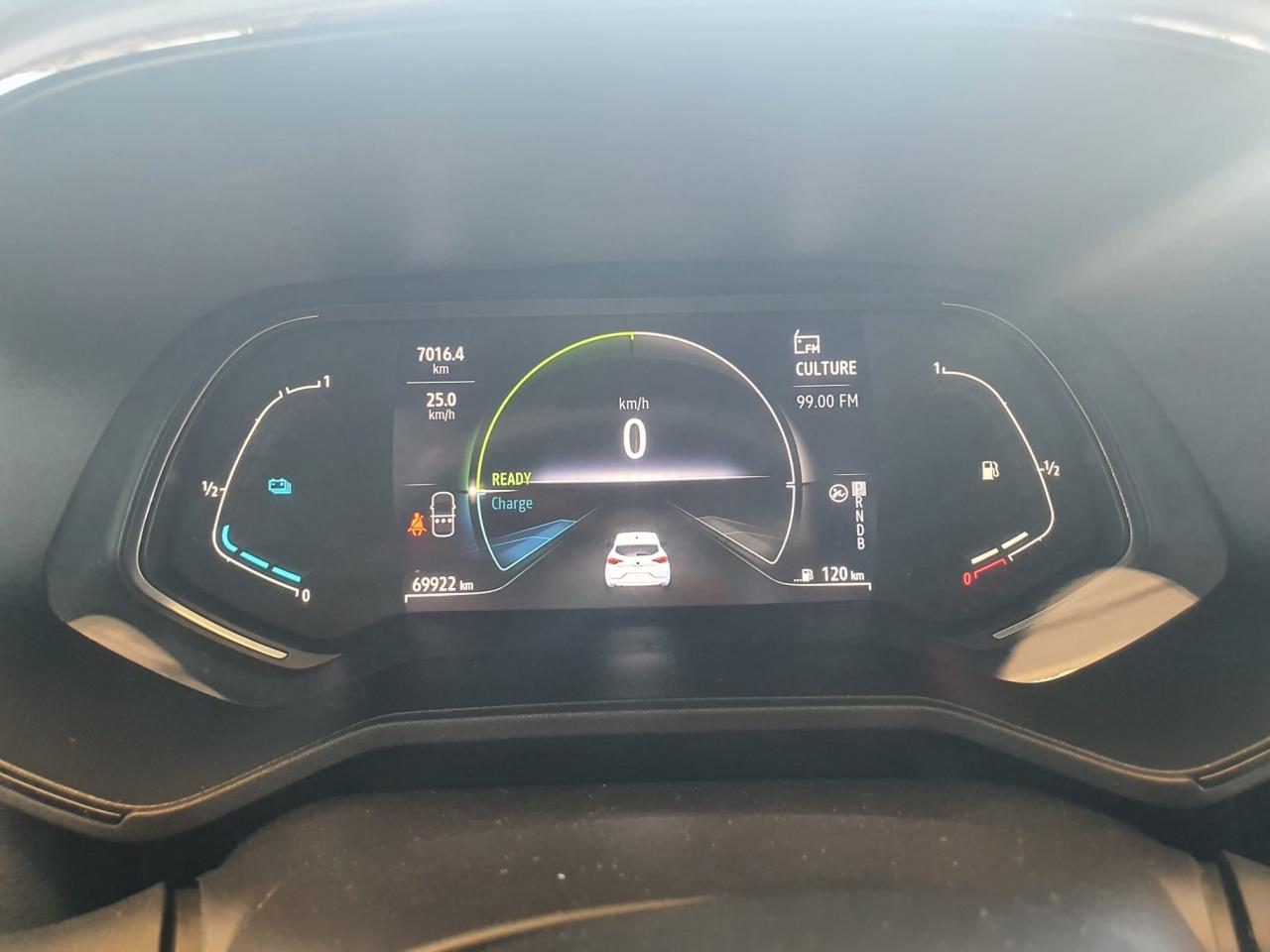 RENAULT CLIO 1.6 E-Tech Hybride - 140 - BVA multi-modes - V Business