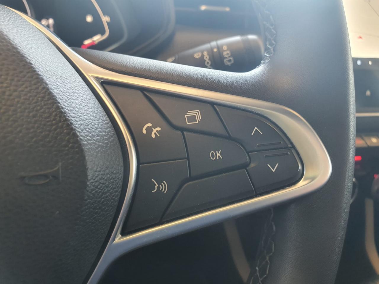 RENAULT CLIO 1.6 E-Tech Hybride - 140 - BVA multi-modes - V Business