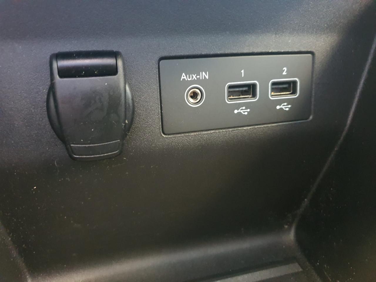 RENAULT CLIO 1.6 E-Tech Hybride - 140 - BVA multi-modes - V Business