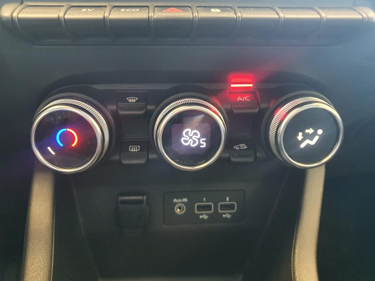 RENAULT CLIO 1.6 E-Tech Hybride - 140 - BVA multi-modes - V Business