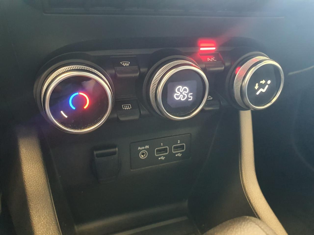 RENAULT CLIO 1.6 E-Tech Hybride - 140 - BVA multi-modes - V Business