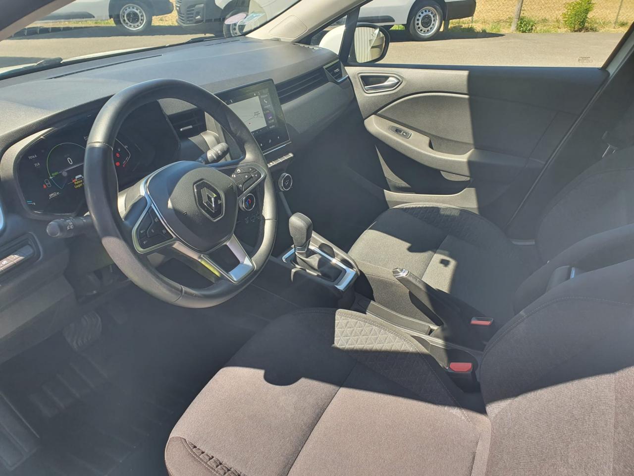 RENAULT CLIO 1.6 E-Tech Hybride - 140 - BVA multi-modes - V Business