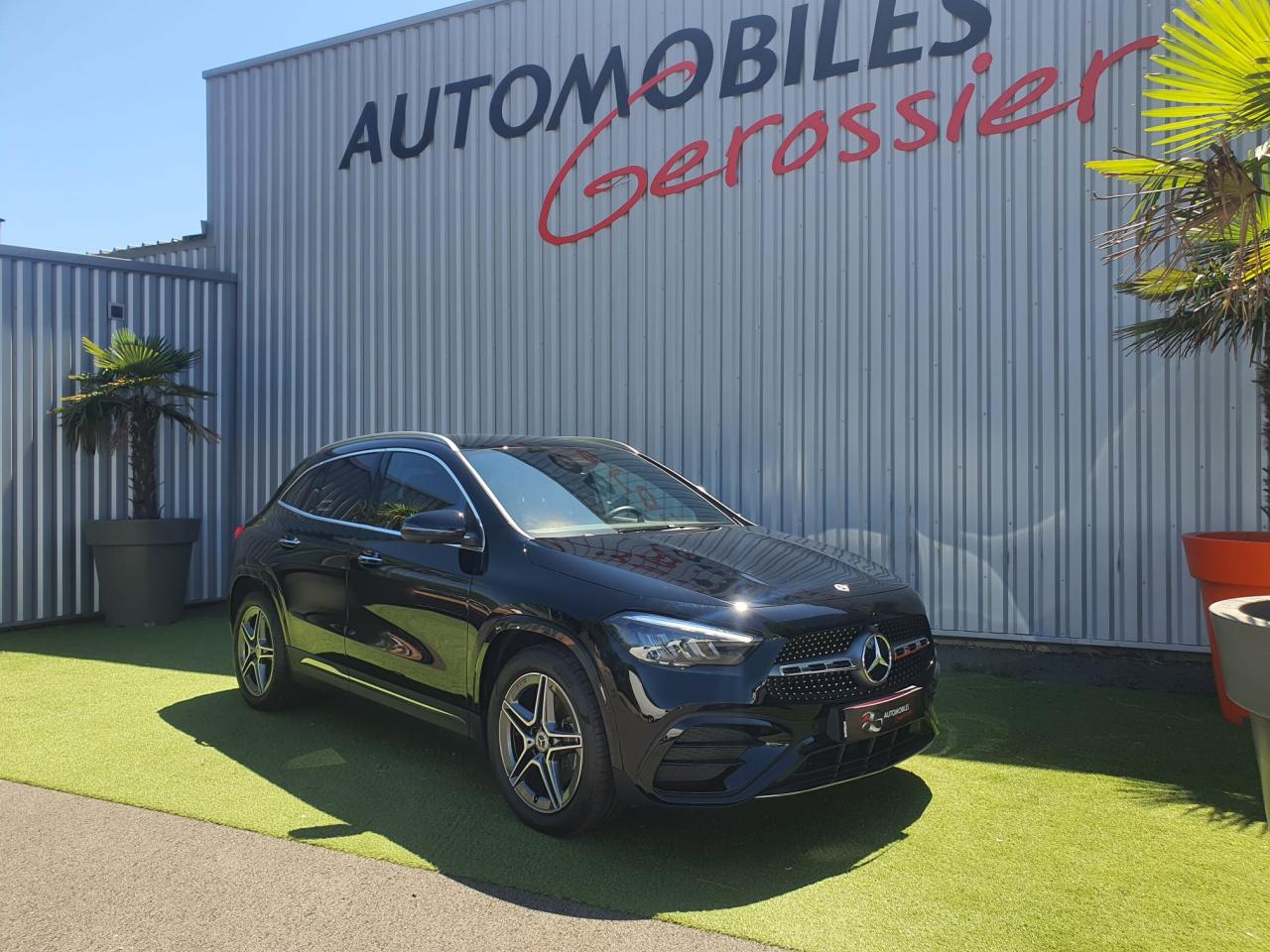 MERCEDES GLA